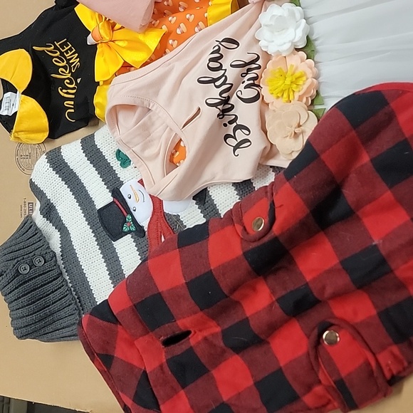 Lot of 8 Dog Clothes & Costumes! One New w/ Tags! Multiple Sizes Excellent Cond! - Picture 2 of 7